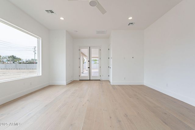 6930 N 178TH Lane, Waddell, AZ 85355