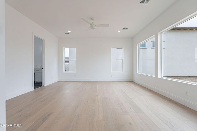 6930 N 178TH Lane, Waddell, AZ 85355