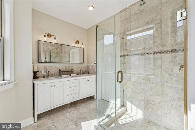 2231 LEAGUE ST, Philadelphia, PA 19146