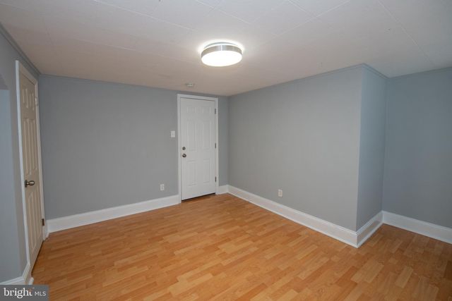 225 OLD SOLDIERS UNIT B RD, Cheltenham, PA 19012