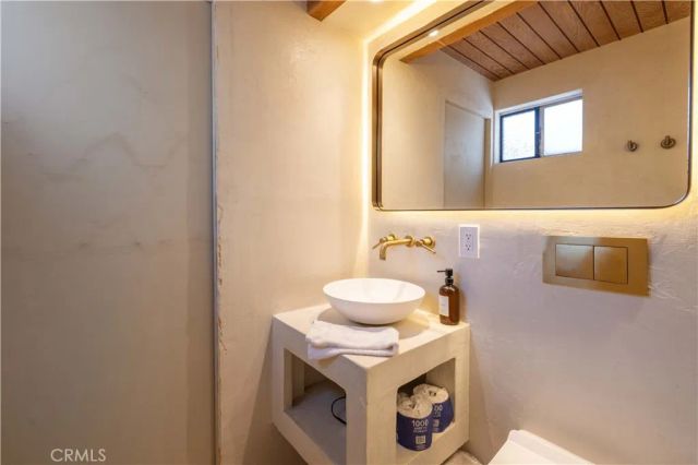 42645 La Cerena Avenue, Big Bear Lake, CA 92315