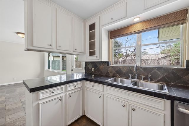 4746 Kinglet Street, Houston, TX 77035