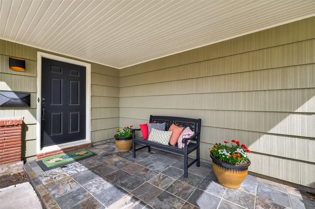 4746 Kinglet Street, Houston, TX 77035