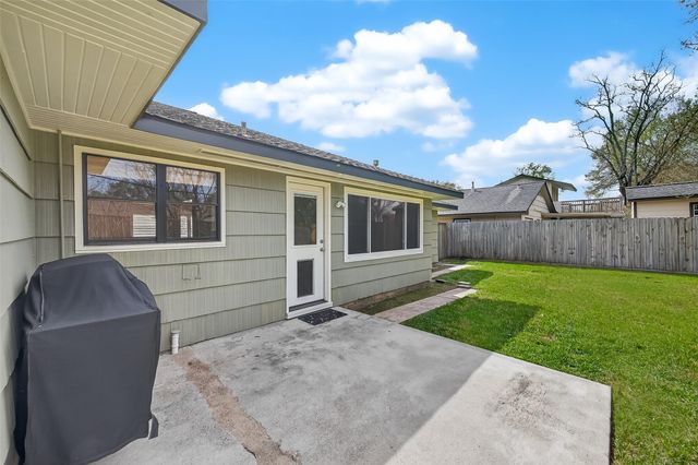 4746 Kinglet Street, Houston, TX 77035