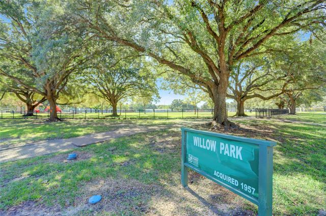 4746 Kinglet Street, Houston, TX 77035