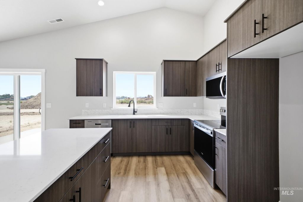 7399 W Newtown Dr, Eagle, ID 83616 photo 5