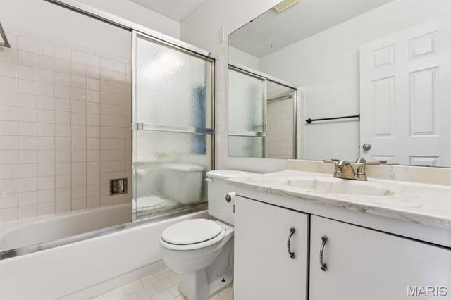 2308 Driftwood Place, St Louis, MO 63146