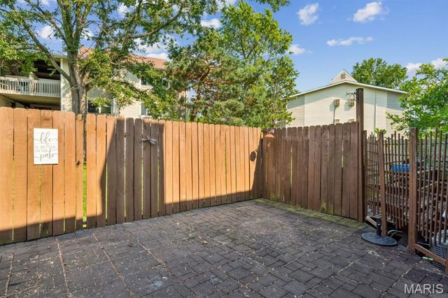 2308 Driftwood Place, St Louis, MO 63146