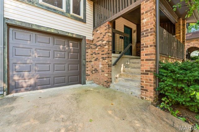 2308 Driftwood Place, St Louis, MO 63146