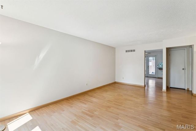 2308 Driftwood Place, St Louis, MO 63146