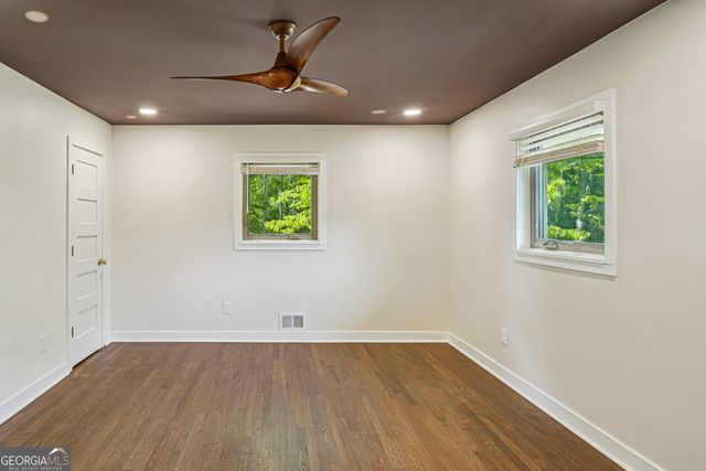 1679 Seayes Road SW, Mableton, GA 30126