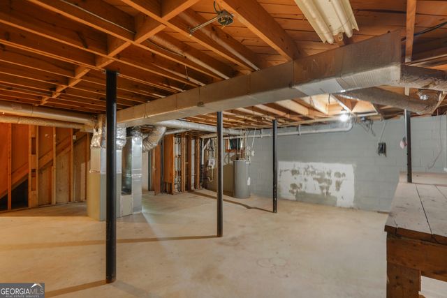 1679 Seayes Road SW, Mableton, GA 30126