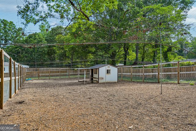 1679 Seayes Road SW, Mableton, GA 30126