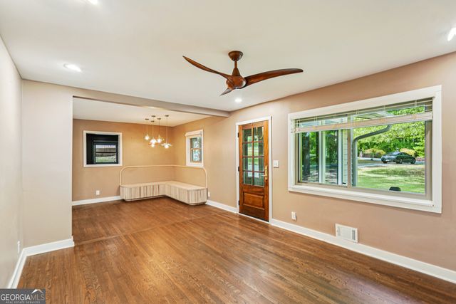 1679 Seayes Road SW, Mableton, GA 30126