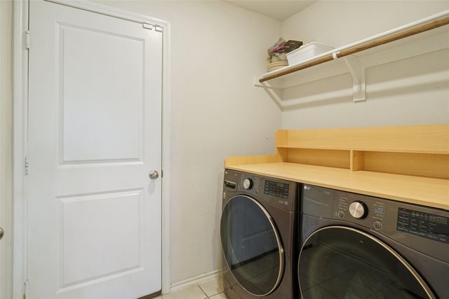 1934 Duskwood Drive, Lancaster, TX 75146