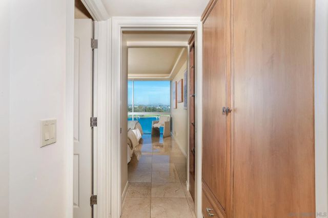 1810 Avenida del Mundo 703, Coronado, CA 92118