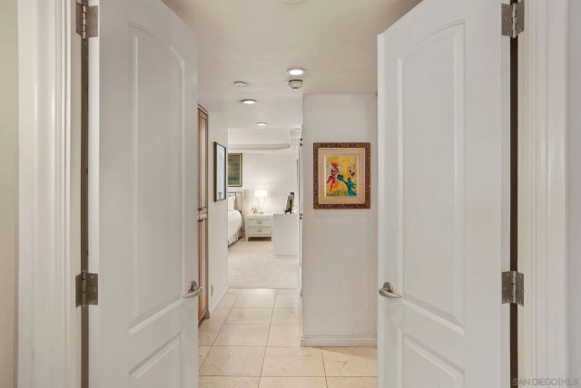 1810 Avenida del Mundo 703, Coronado, CA 92118