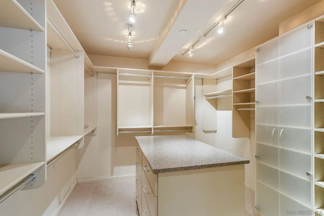 1810 Avenida del Mundo 703, Coronado, CA 92118