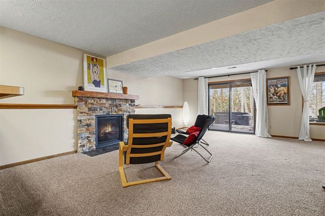 337 Horseshoe Court, Plainwell, MI 49080