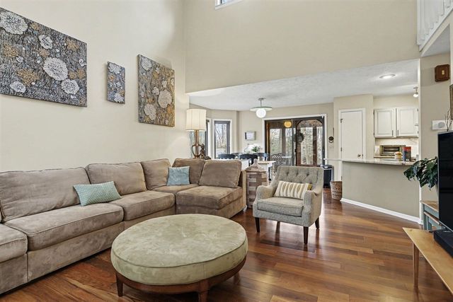 337 Horseshoe Court, Plainwell, MI 49080