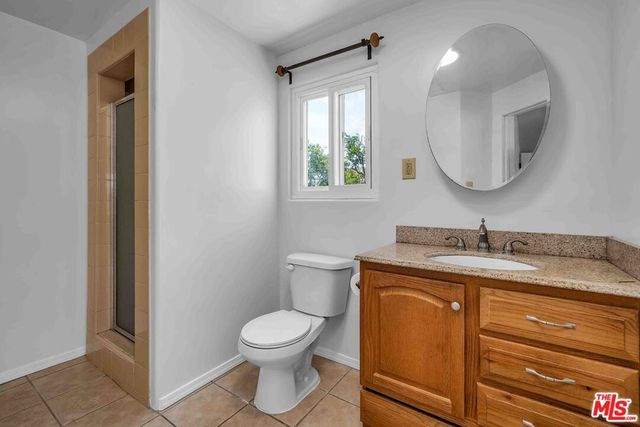 3439 W 84th Place, Inglewood, CA 90305