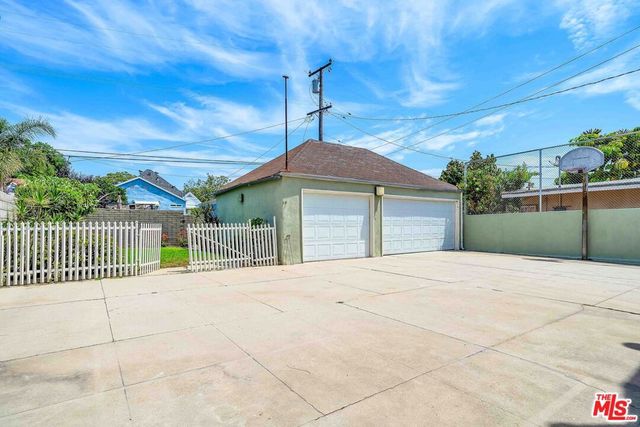 3439 W 84th Place, Inglewood, CA 90305