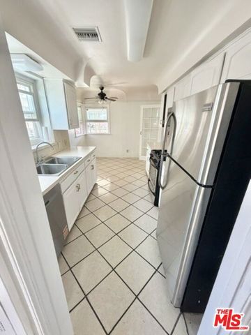 3439 W 84th Place, Inglewood, CA 90305