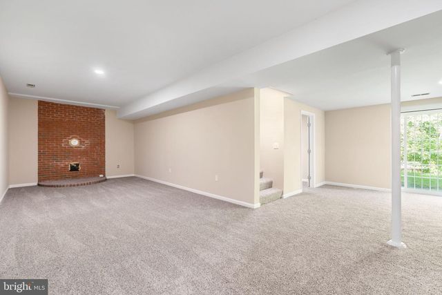 6027 CATHEDRAL RD, Fredericksburg, VA 22407