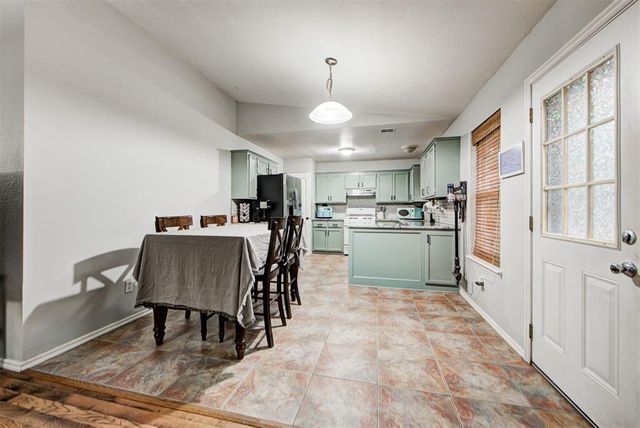 1665 NE 6th Street, Oklahoma City, OK 73160