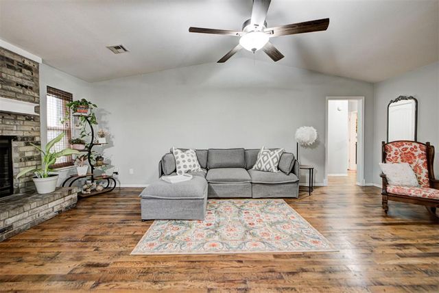 1665 NE 6th Street, Oklahoma City, OK 73160