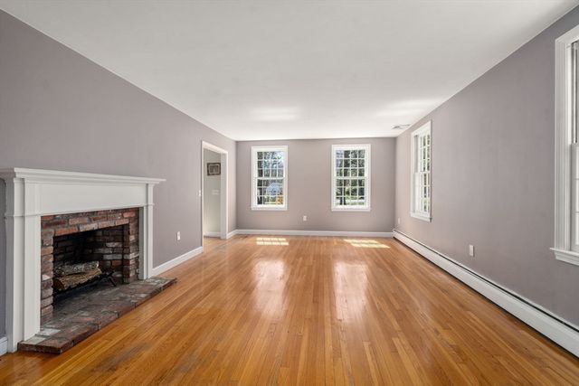 3 Bridle Path, Sherborn, MA 01770