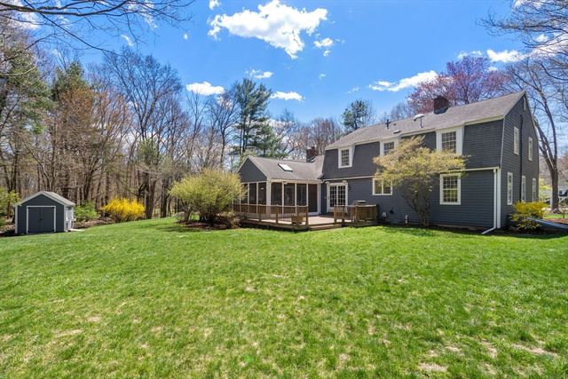 3 Bridle Path, Sherborn, MA 01770
