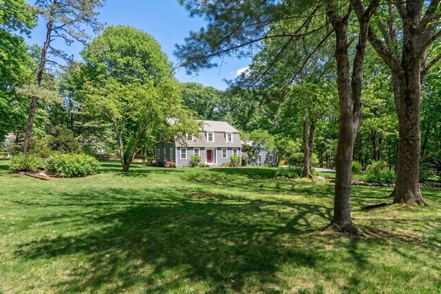 3 Bridle Path, Sherborn, MA 01770