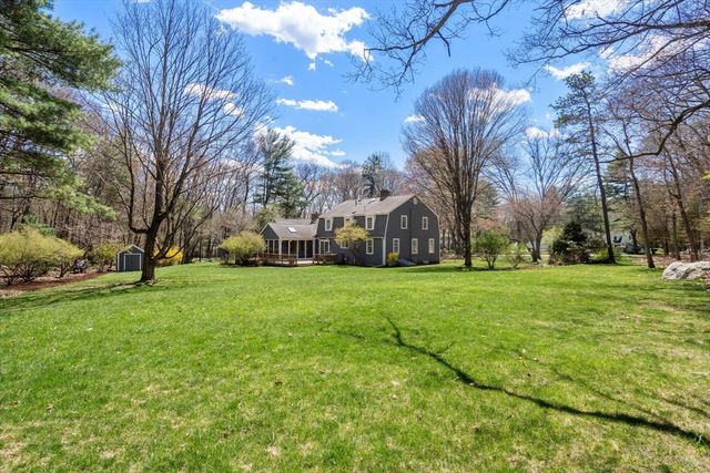 3 Bridle Path, Sherborn, MA 01770