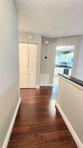 90 HIDDEN LAKE DRIVE 112, Sanford, FL 32773