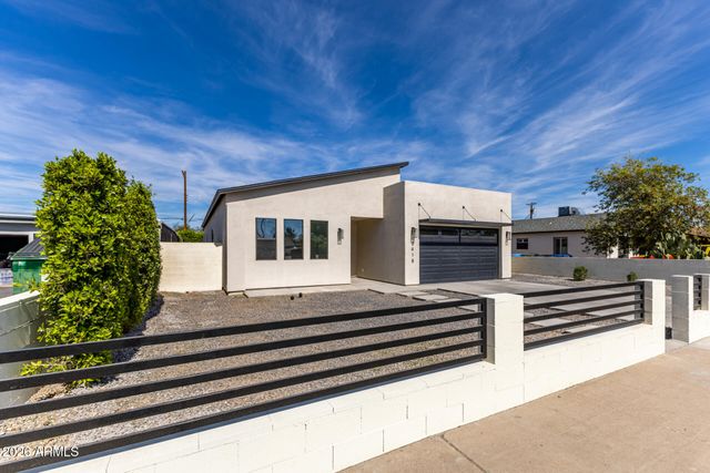 2418 E AMELIA Avenue, Phoenix, AZ 85016