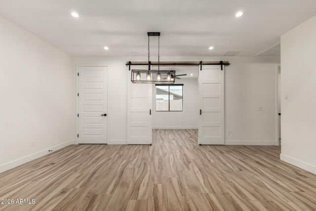 2418 E AMELIA Avenue, Phoenix, AZ 85016