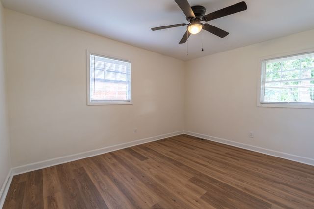 1610 Grandaddy Rd, Lawrenceburg, TN 38464