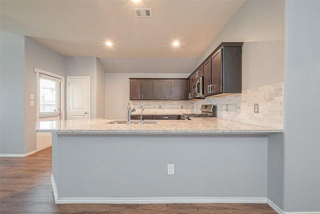 14015 Lake Crescent Drive, Conroe, TX 77384
