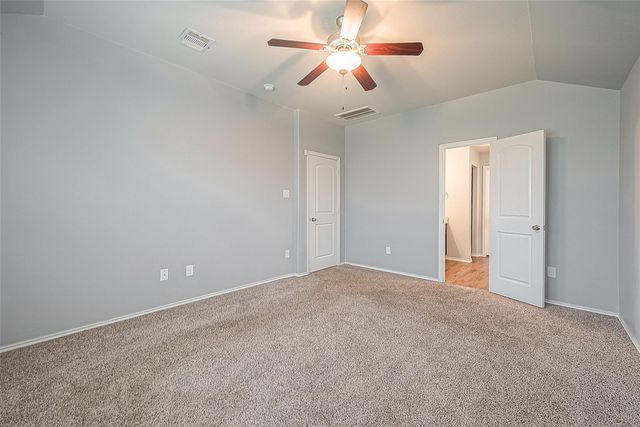 14015 Lake Crescent Drive, Conroe, TX 77384