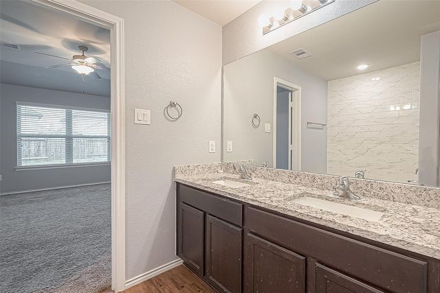 14015 Lake Crescent Drive, Conroe, TX 77384