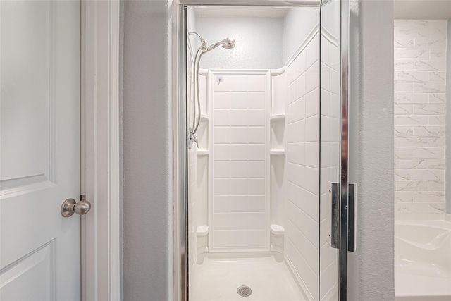 14015 Lake Crescent Drive, Conroe, TX 77384