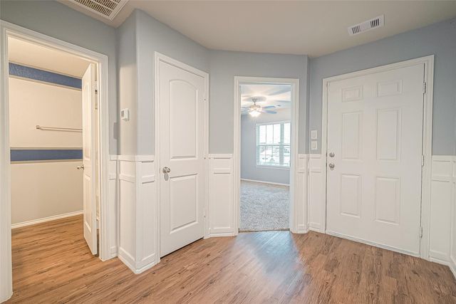 14015 Lake Crescent Drive, Conroe, TX 77384