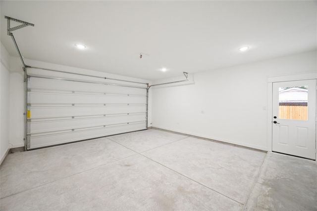 24308 Jane Avenue, Porter, TX 77365