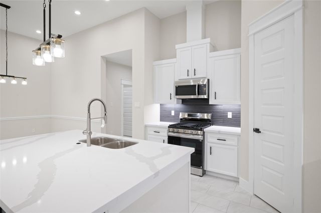 24308 Jane Avenue, Porter, TX 77365