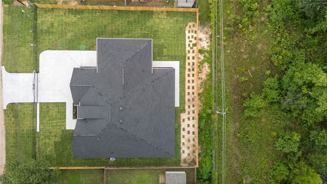 24308 Jane Avenue, Porter, TX 77365