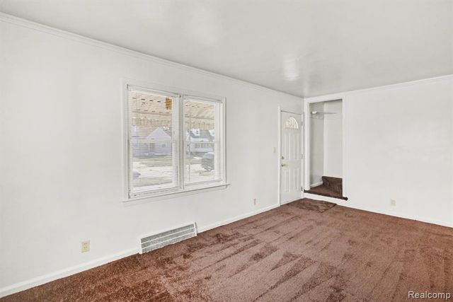 20035 Ashton Avenue, Detroit, MI 48219