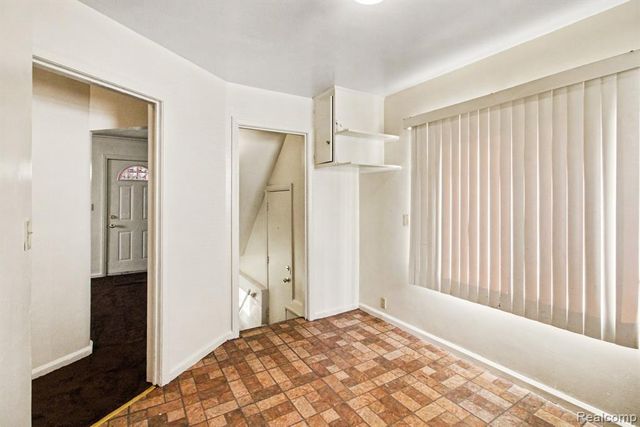 20035 Ashton Avenue, Detroit, MI 48219