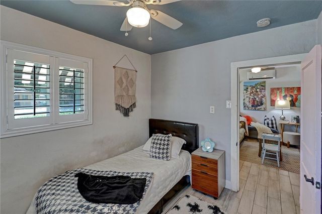235 E M, Colton, CA 92324