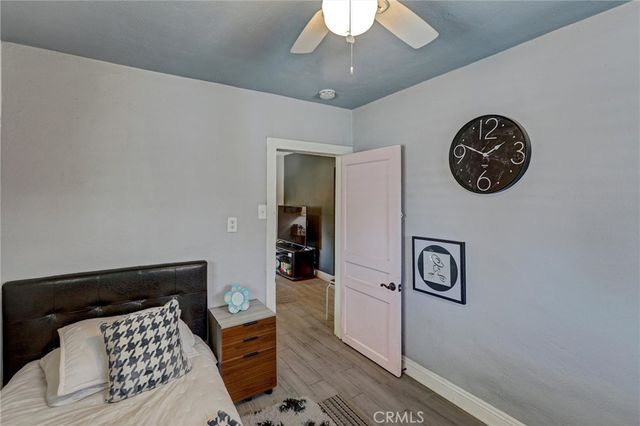 235 E M, Colton, CA 92324